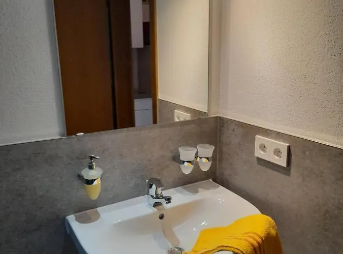 Haus Rosenegg * بريكسن ام تاله